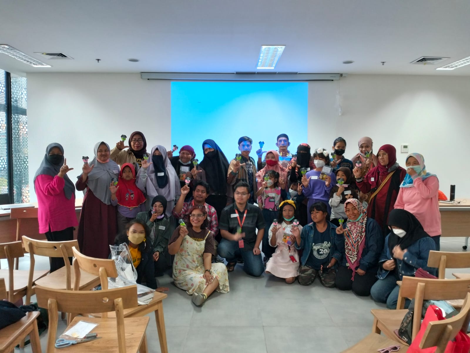 Workshop Membuat Boneka Tangan: